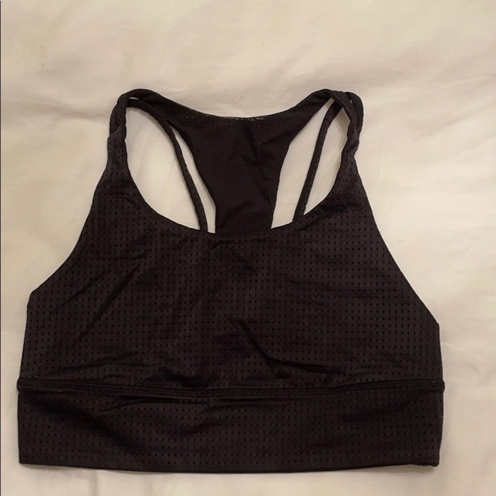 Black sports bra